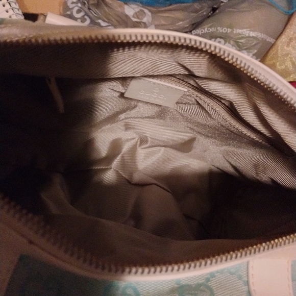 Gucci - Picture 2 of 8